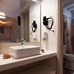 酒店 Giasemi