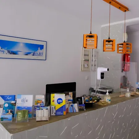 Szálloda Giasemi *
